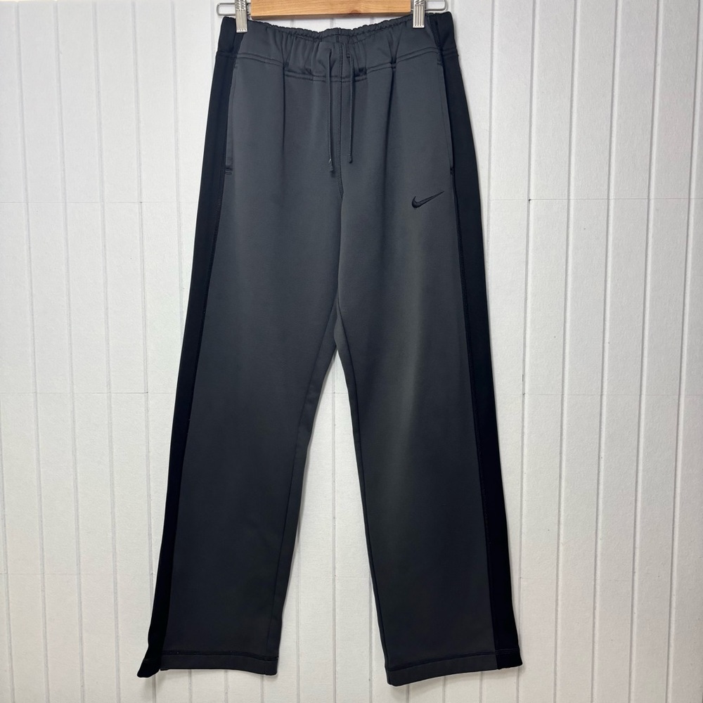 Nike THERMA-FIT Men's Black and Gray Joggers Size M